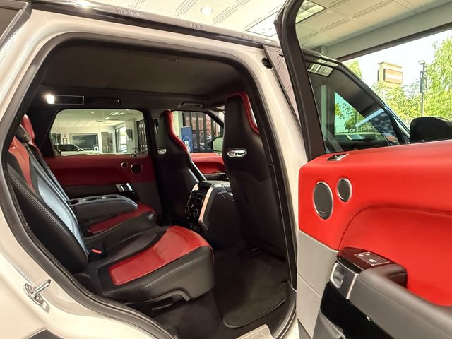 Used 2020 Land Rover Range Rover Sport SVR AWD/4WD image 12