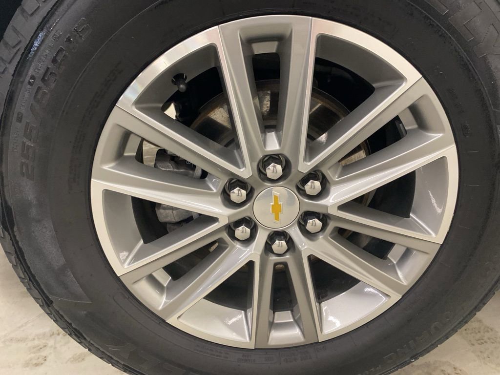 Used 2023 Chevrolet Traverse LT image 25