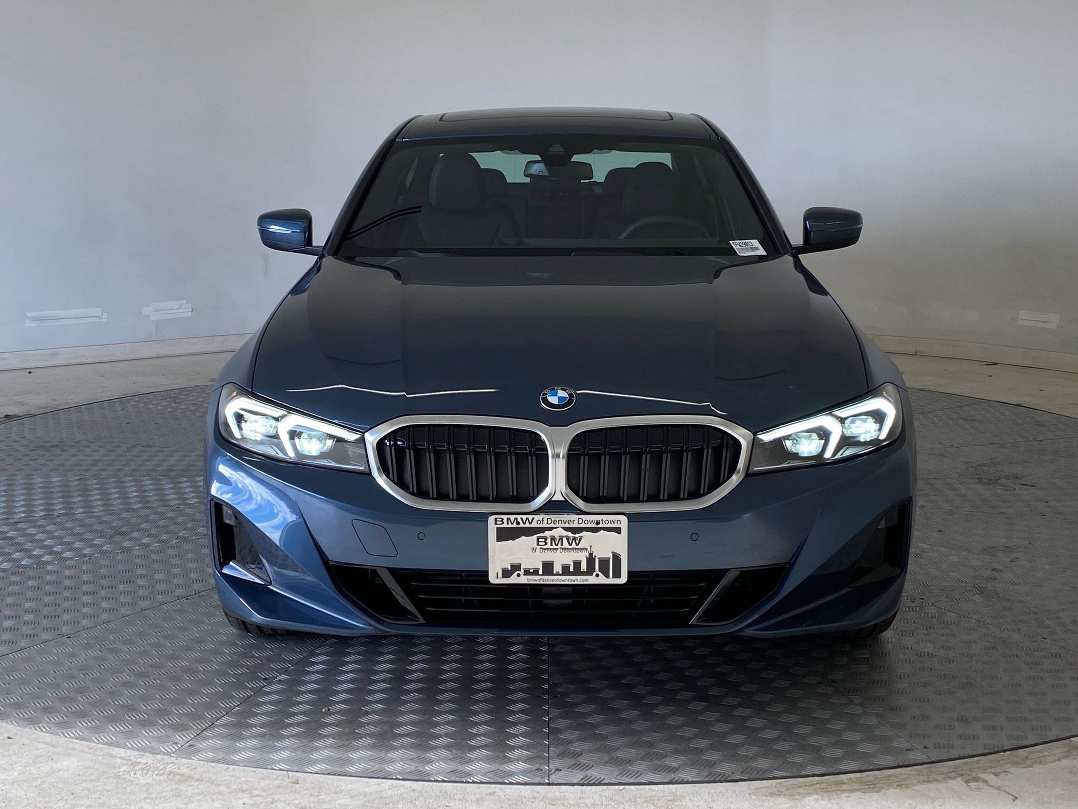 Used 2026 BMW 330i xDrive Sedan w/ Convenience Package AWD/4WD image 6