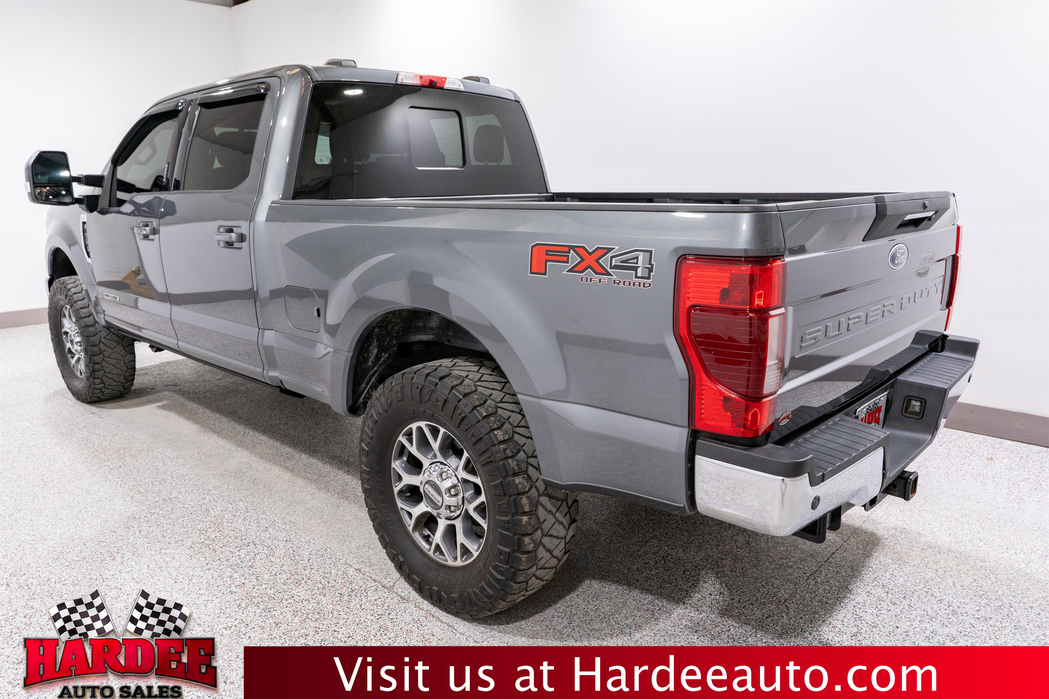 Used 2022 Ford F250 Lariat w/ Lariat Ultimate Package image 3