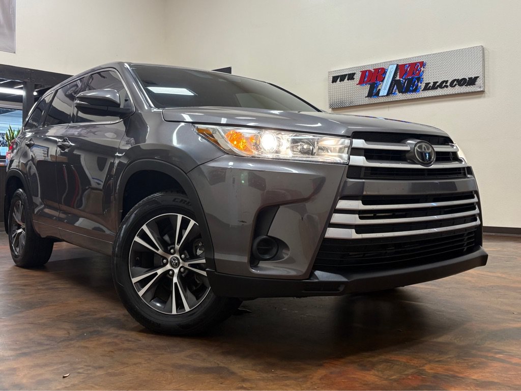 Used 2018 Toyota Highlander LE