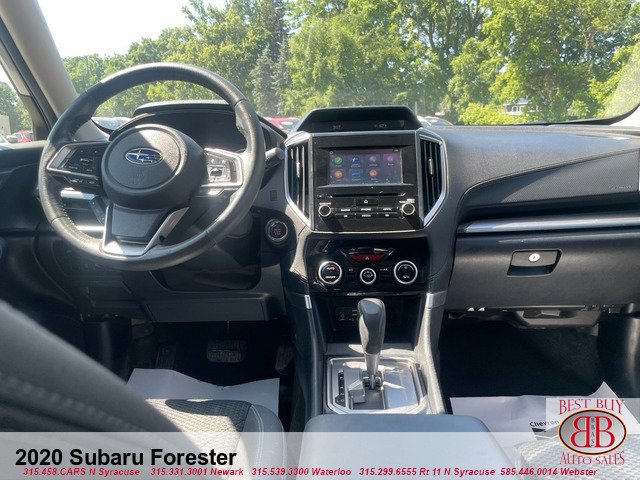 Used 2020 Subaru Forester Premium image 11