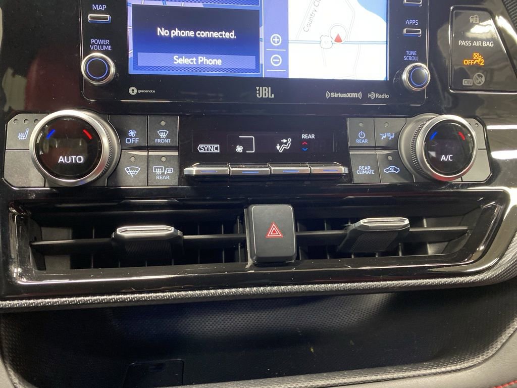 Used 2022 Toyota Highlander XSE image 46