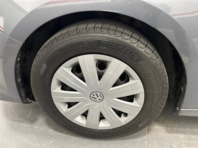 Used 2016 Volkswagen Jetta S image 10