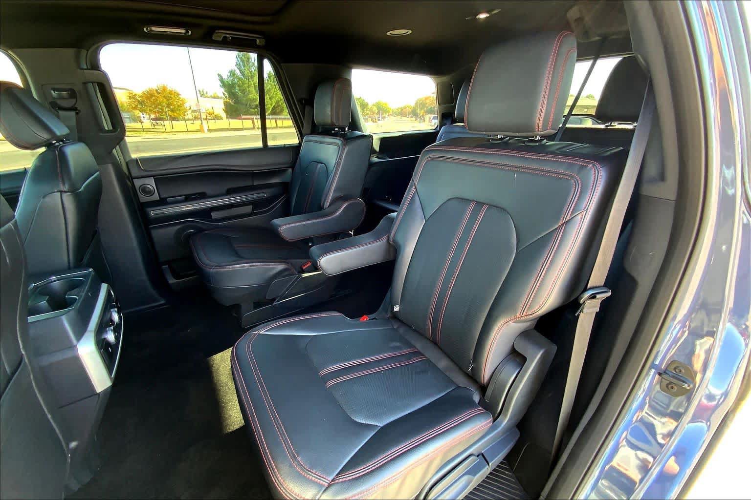 Used 2023 Ford Expedition Limited AWD/4WD image 21