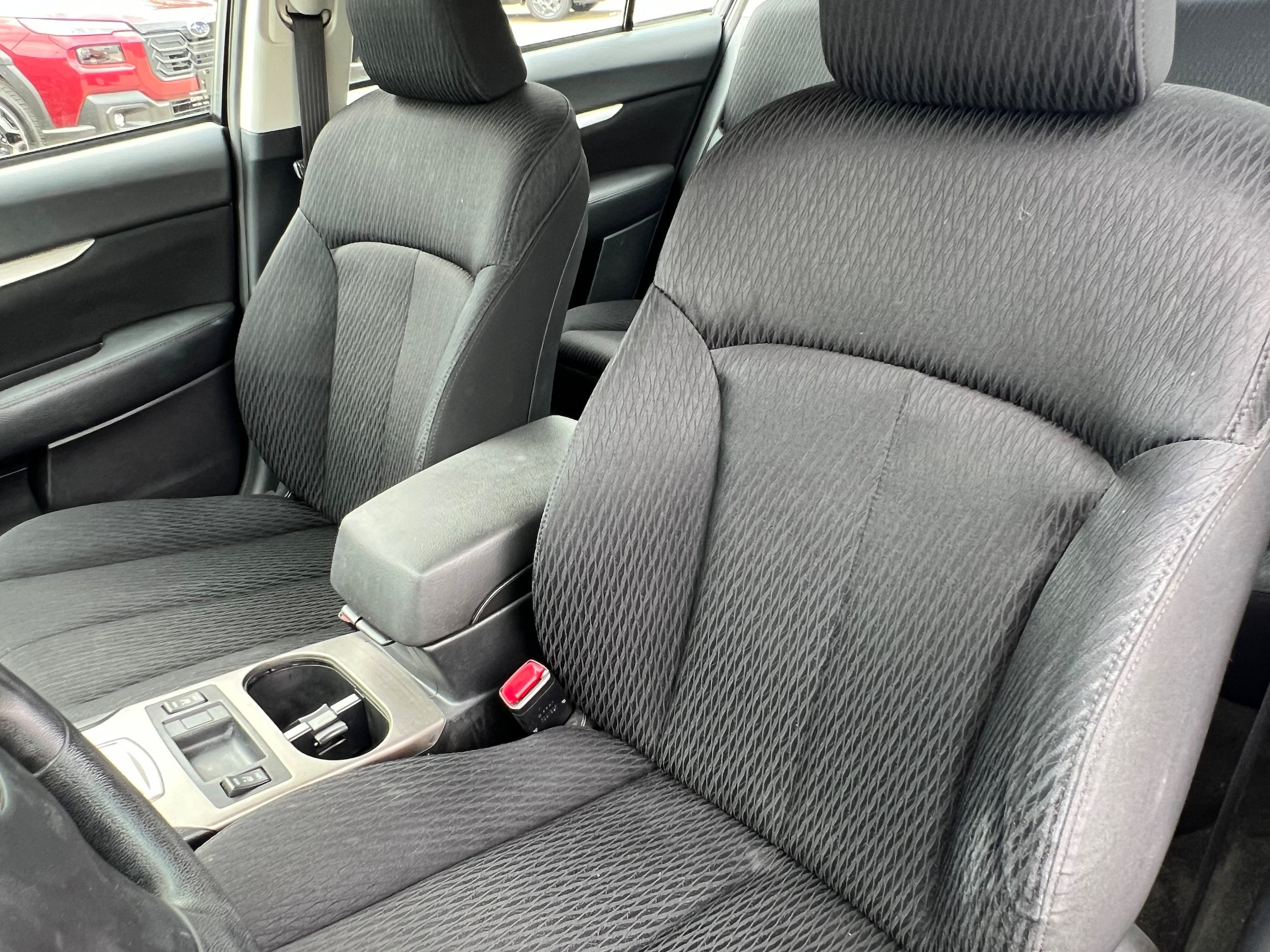 Used 2012 Subaru Legacy 2.5i w/ Alloy Wheel Pkg AWD/4WD image 17
