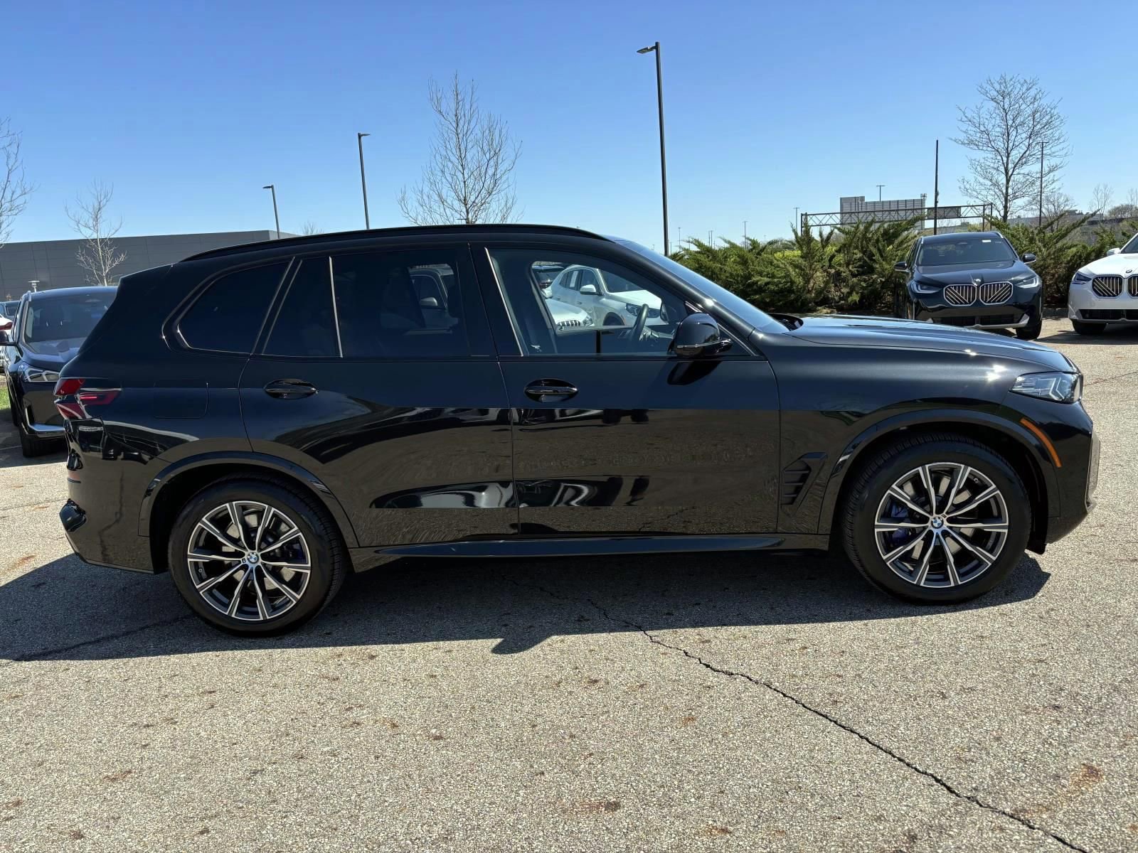 Used 2024 BMW X5 M60i image 4