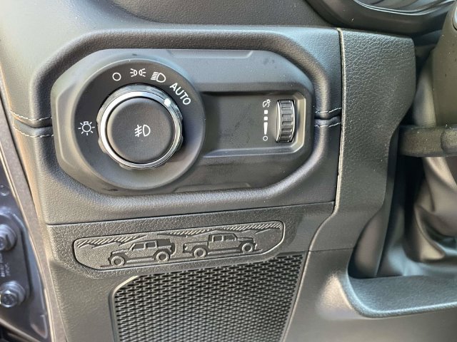 New 2027 Jeep Wrangler Unlimited Sahara AWD/4WD image 21