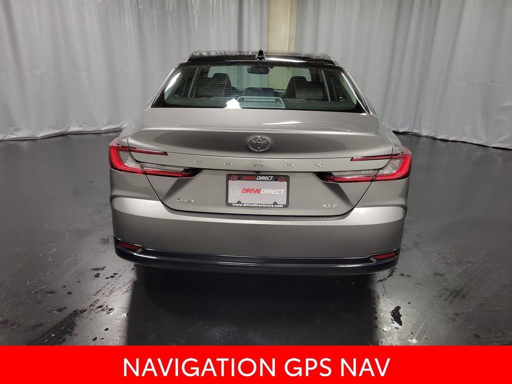 Used 2026 Toyota Camry XLE image 7