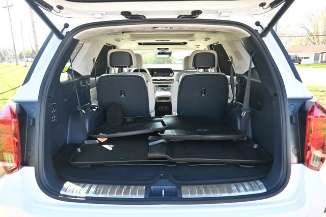 Used 2023 Hyundai Palisade Calligraphy w/ Winter Package image 22