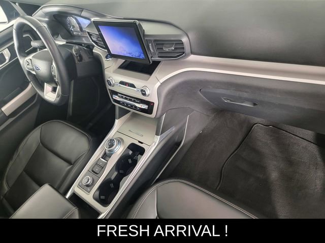 Certified 2023 Ford Explorer XLT w/ Equipment Group 202A AWD/4WD image 20