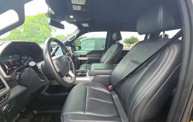 Used 2022 Ford F350 Lariat w/ Black Appearance Package AWD/4WD image 5