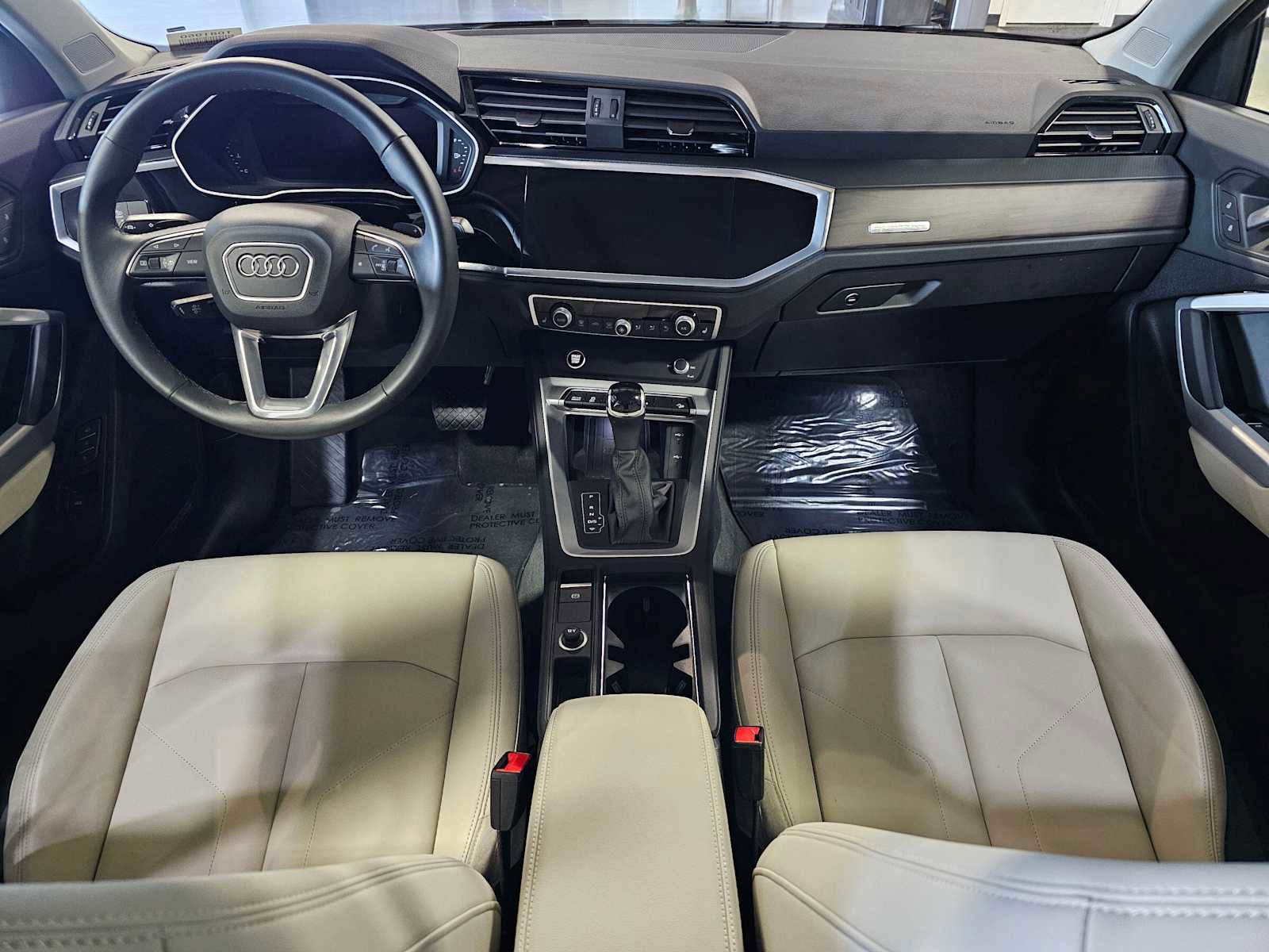 Certified 2025 Audi Q3 2.0T Premium w/ Convenience Package image 20