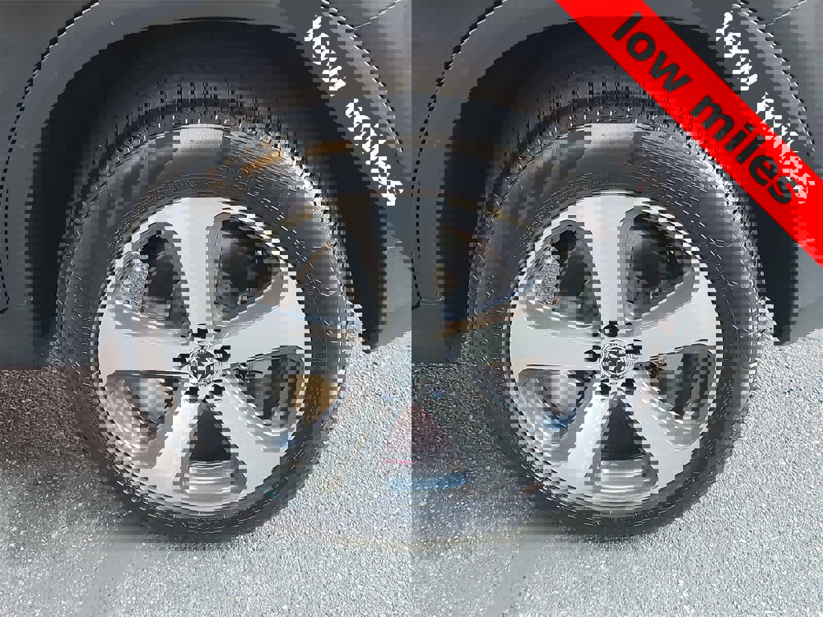 Used 2022 Mercedes-Benz GLC 300 image 12