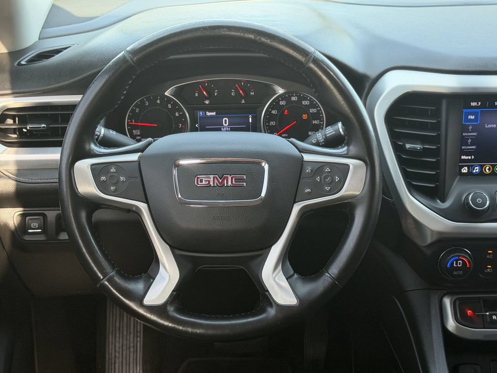 Used 2020 GMC Acadia SLE w/ Driver Convenience Package FWD image 13