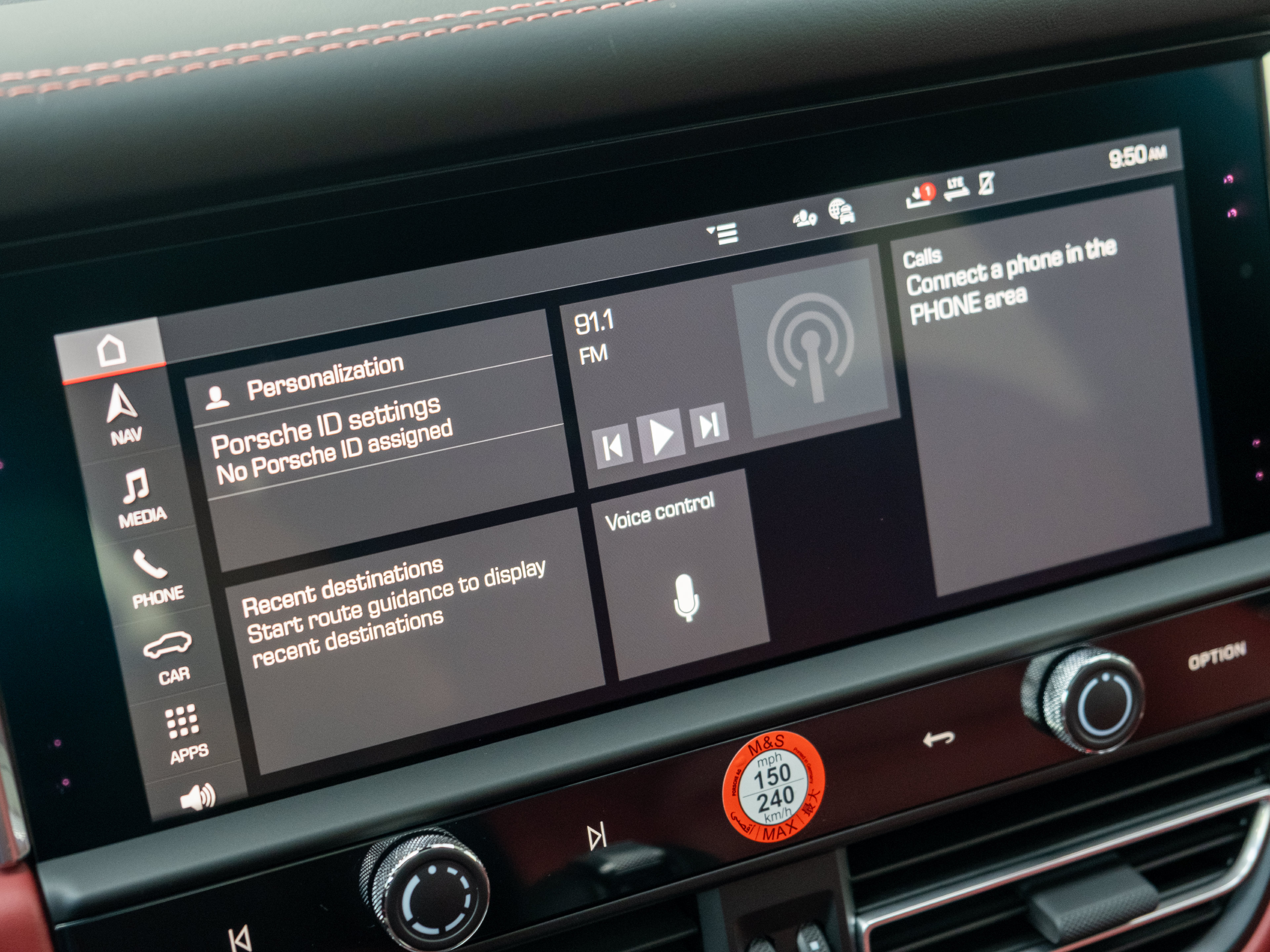 Certified 2026 Porsche Macan GTS AWD/4WD image 31