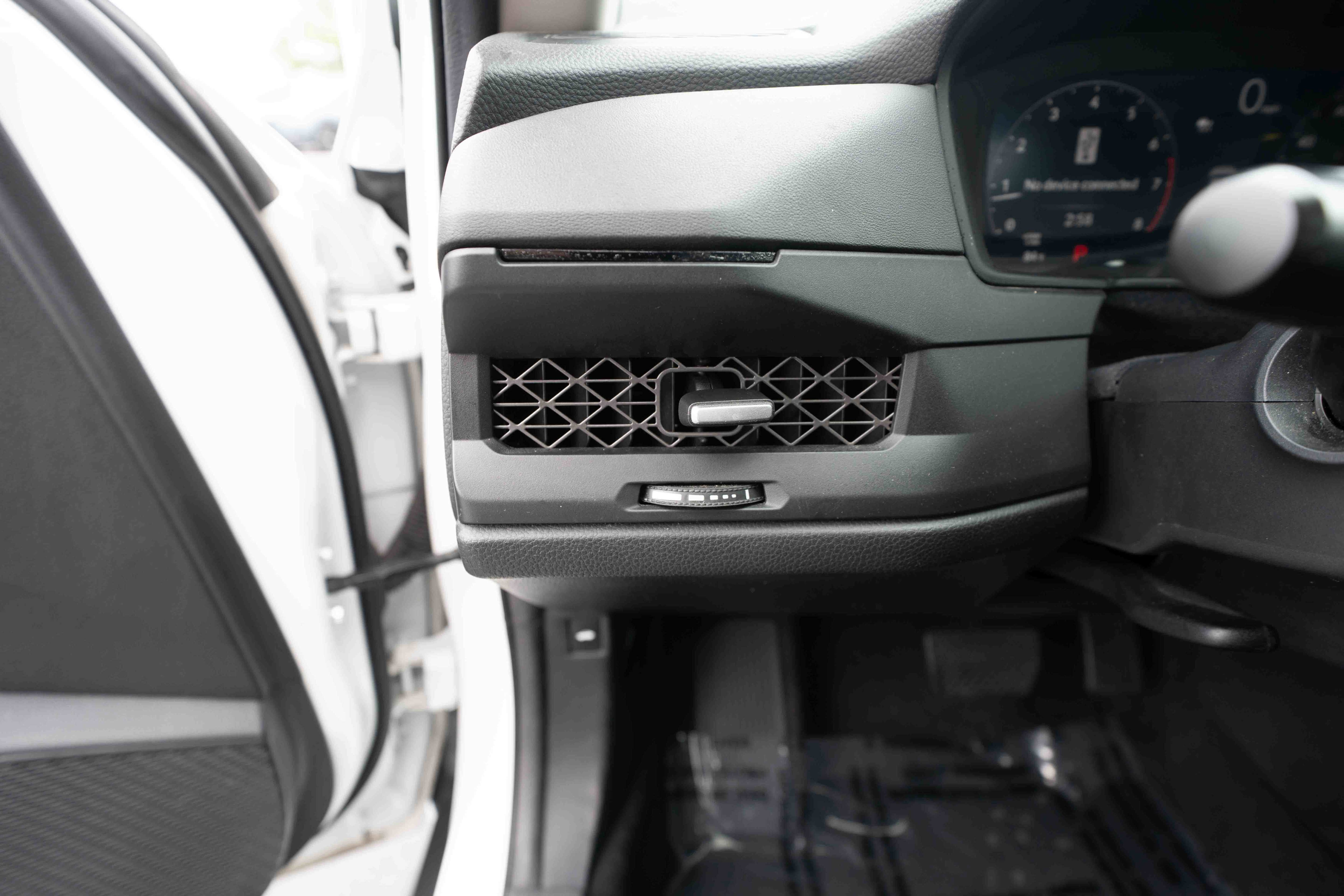 Used 2024 Honda Accord EX image 11