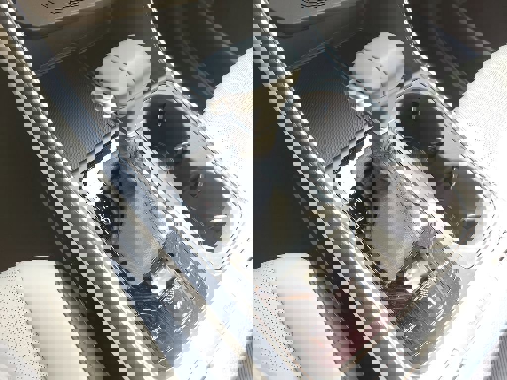 New 2026 Kia Carnival SX FWD image 37