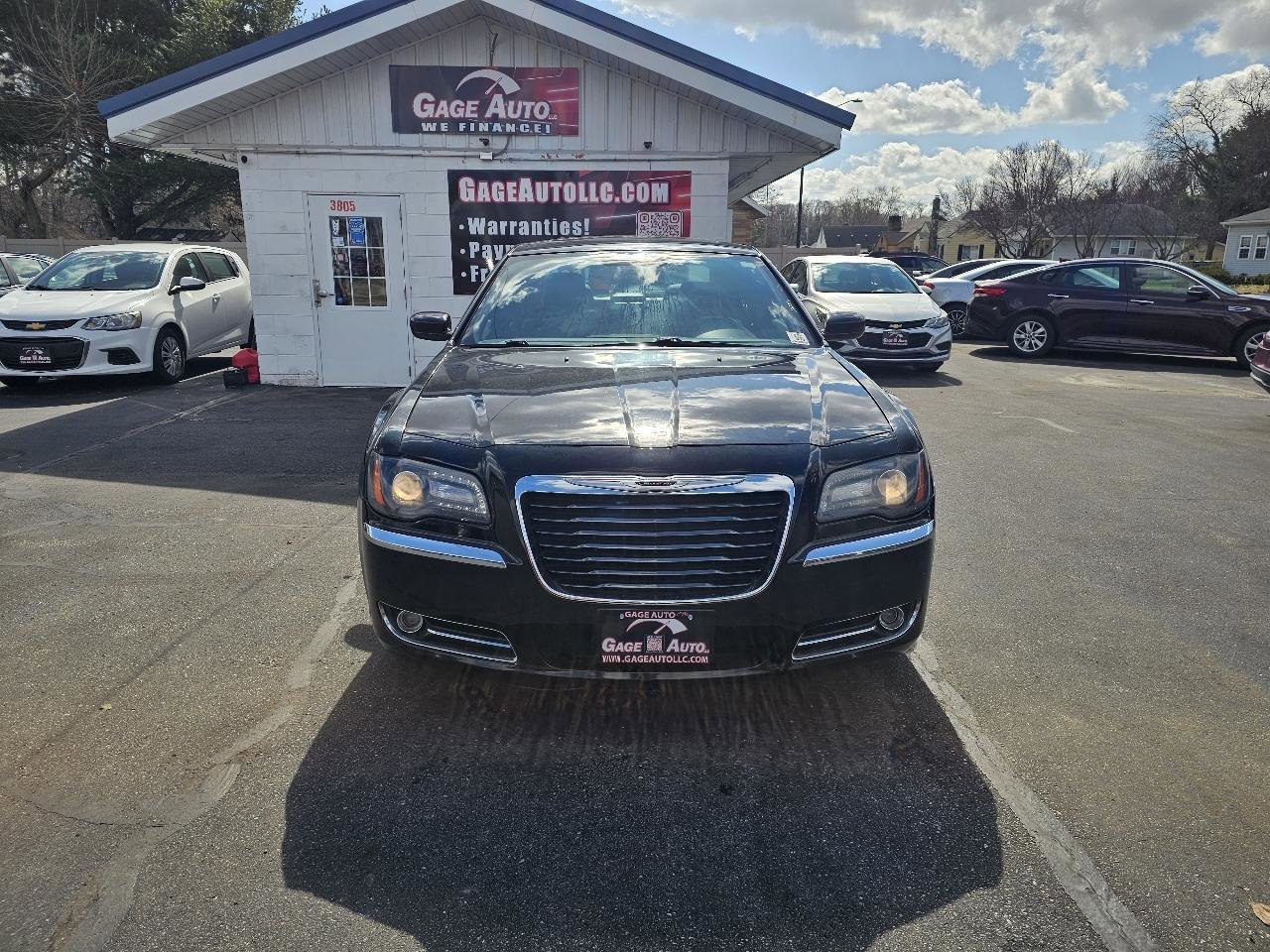Used 2012 Chrysler 300 S w/ Luxury Group image 2