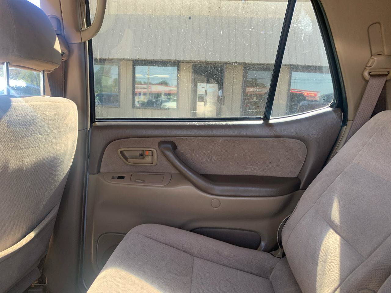 Used 2001 Toyota Sequoia SR5 RWD image 19