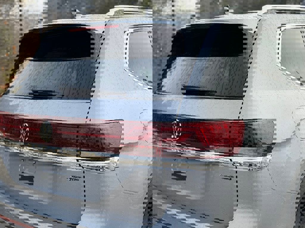 New 2026 Volkswagen Atlas SEL Premium R-Line image 13