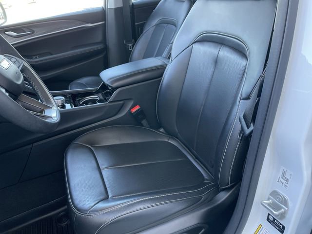 Used 2023 Jeep Grand Cherokee L Limited w/ Luxury Tech Group II image 11