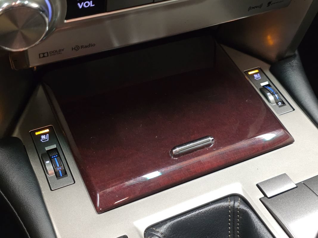 Used 2018 Lexus GX 460 Premium w/ Premium Package AWD/4WD image 28