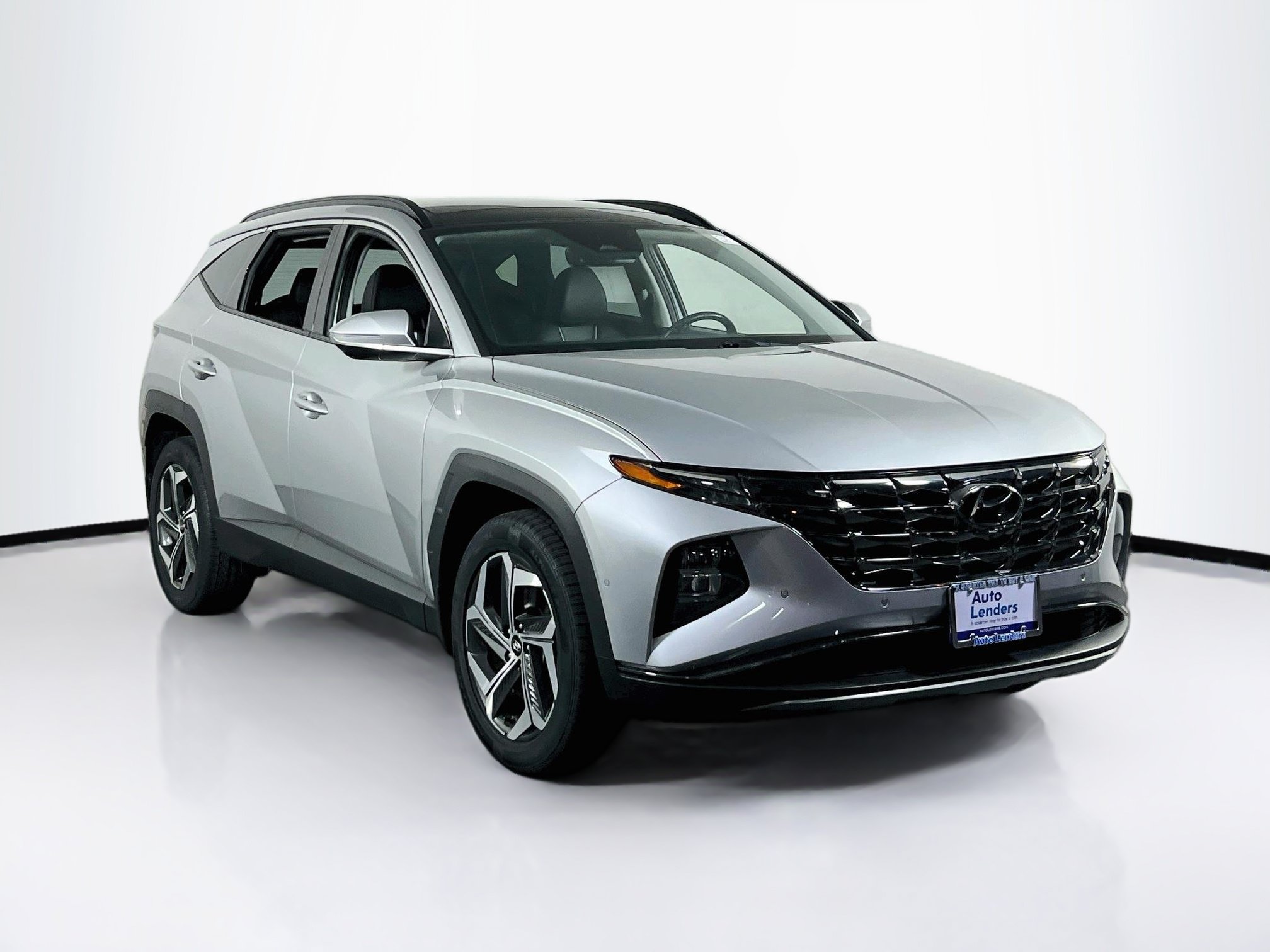 Used 2023 Hyundai Tucson Limited w/ Cargo Package AWD/4WD image 3