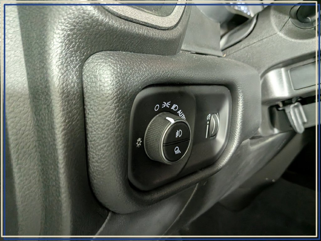 New 2026 RAM 2500 Tradesman AWD/4WD image 15