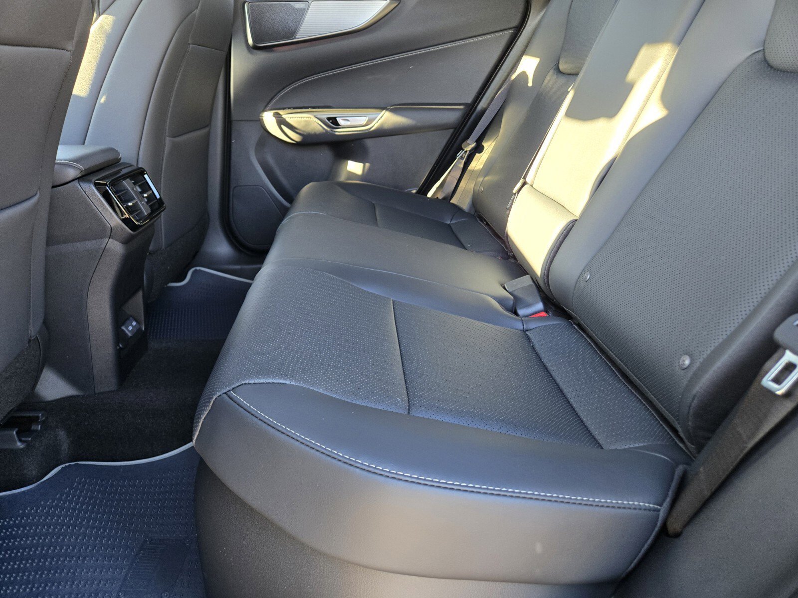 New 2026 Lexus NX 350h F Sport image 8