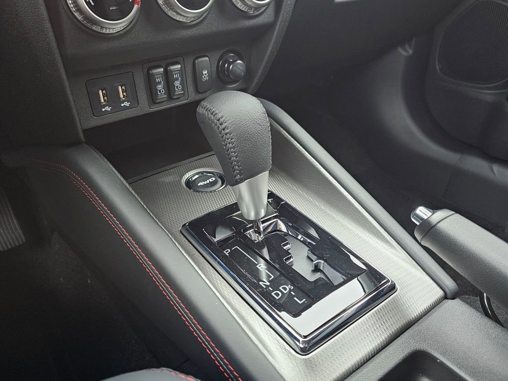 New 2026 Mitsubishi Outlander Sport SE image 25