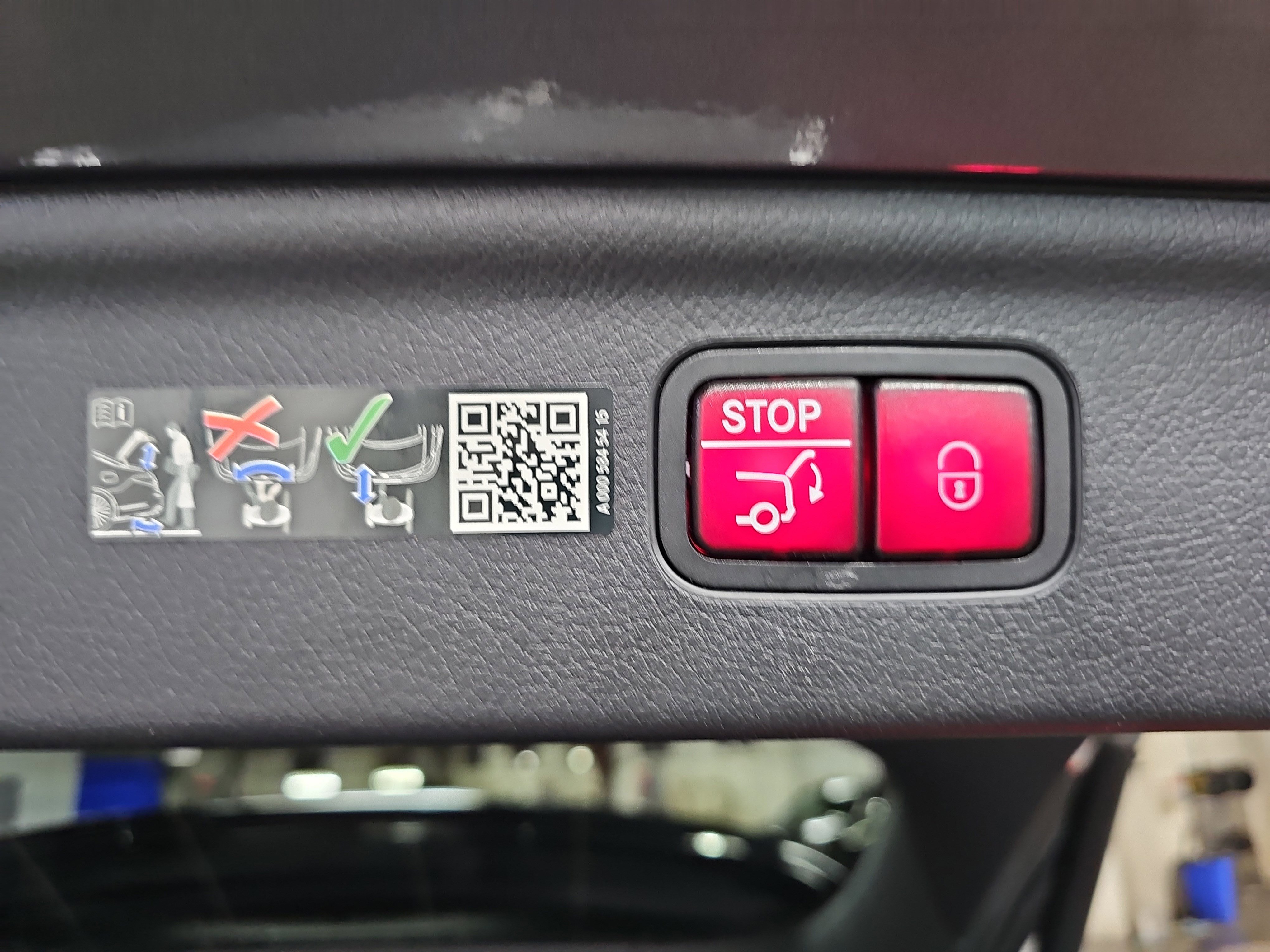 Certified 2025 Mercedes-Benz EQE 350+ SUV image 14