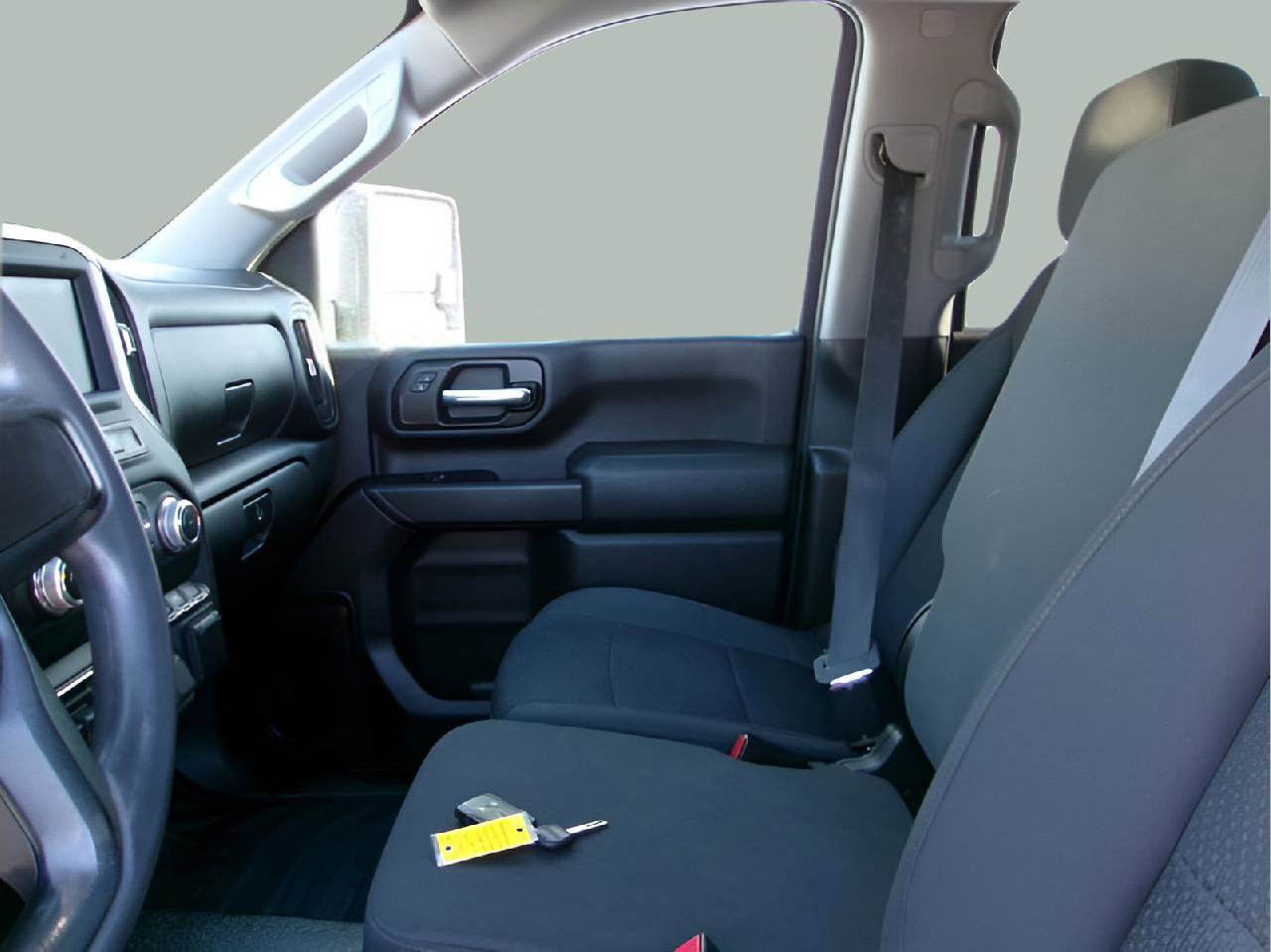 Used 2022 GMC Sierra 3500 Pro w/ Convenience Package RWD image 11