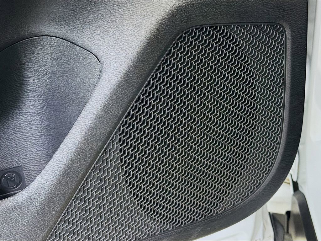 Used 2023 Mitsubishi Outlander SE image 22