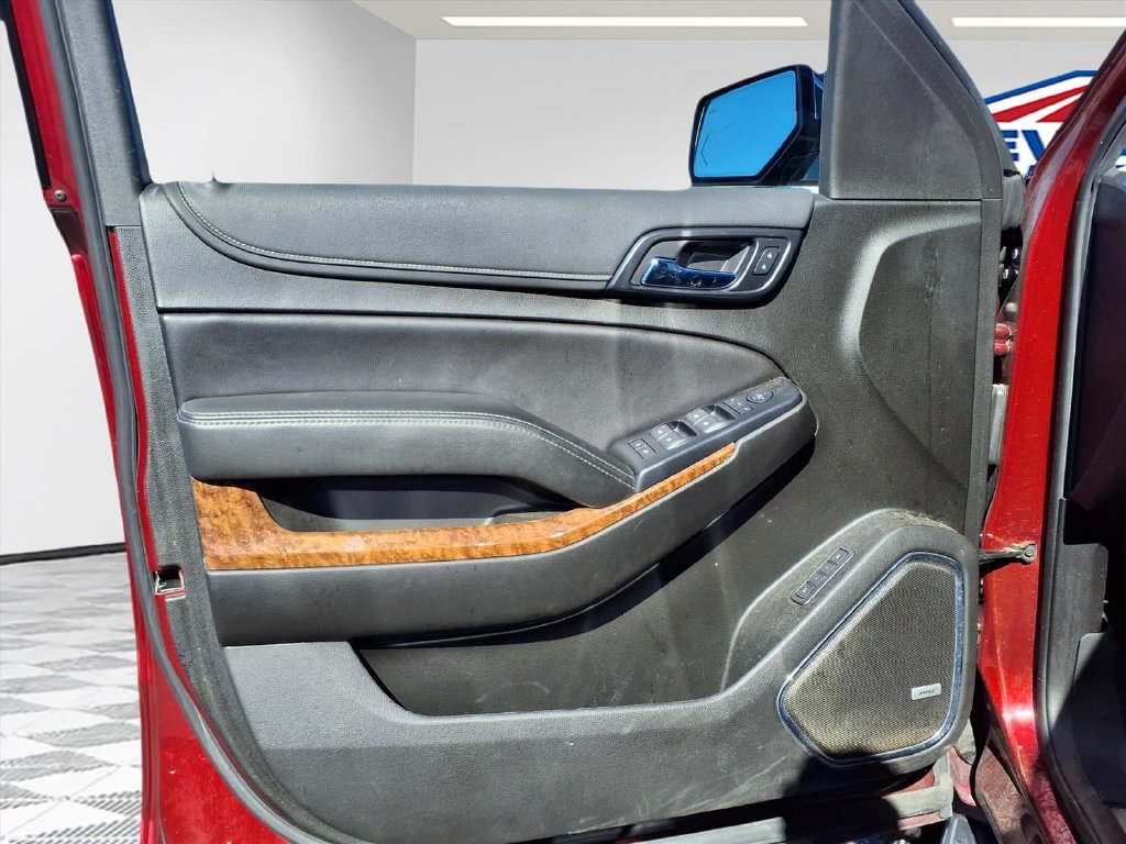 Certified 2019 Chevrolet Suburban Premier AWD/4WD image 11