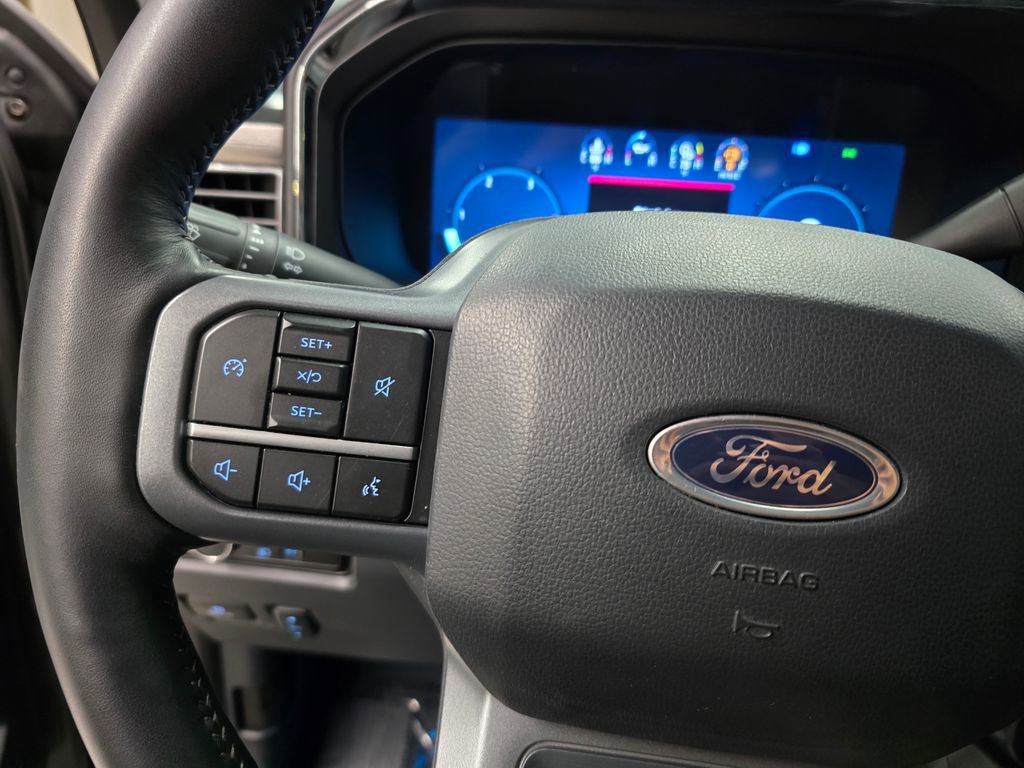 Used 2024 Ford F250 Lariat w/ Black Appearance Package image 23