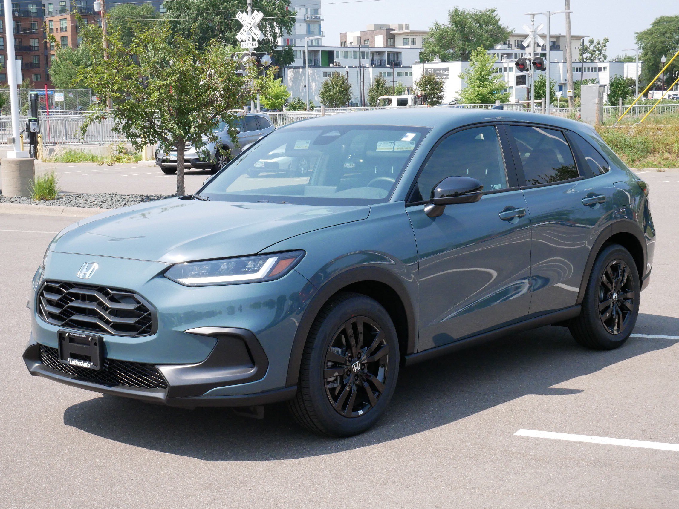 Used 2027 Honda HR-V Sport image 11