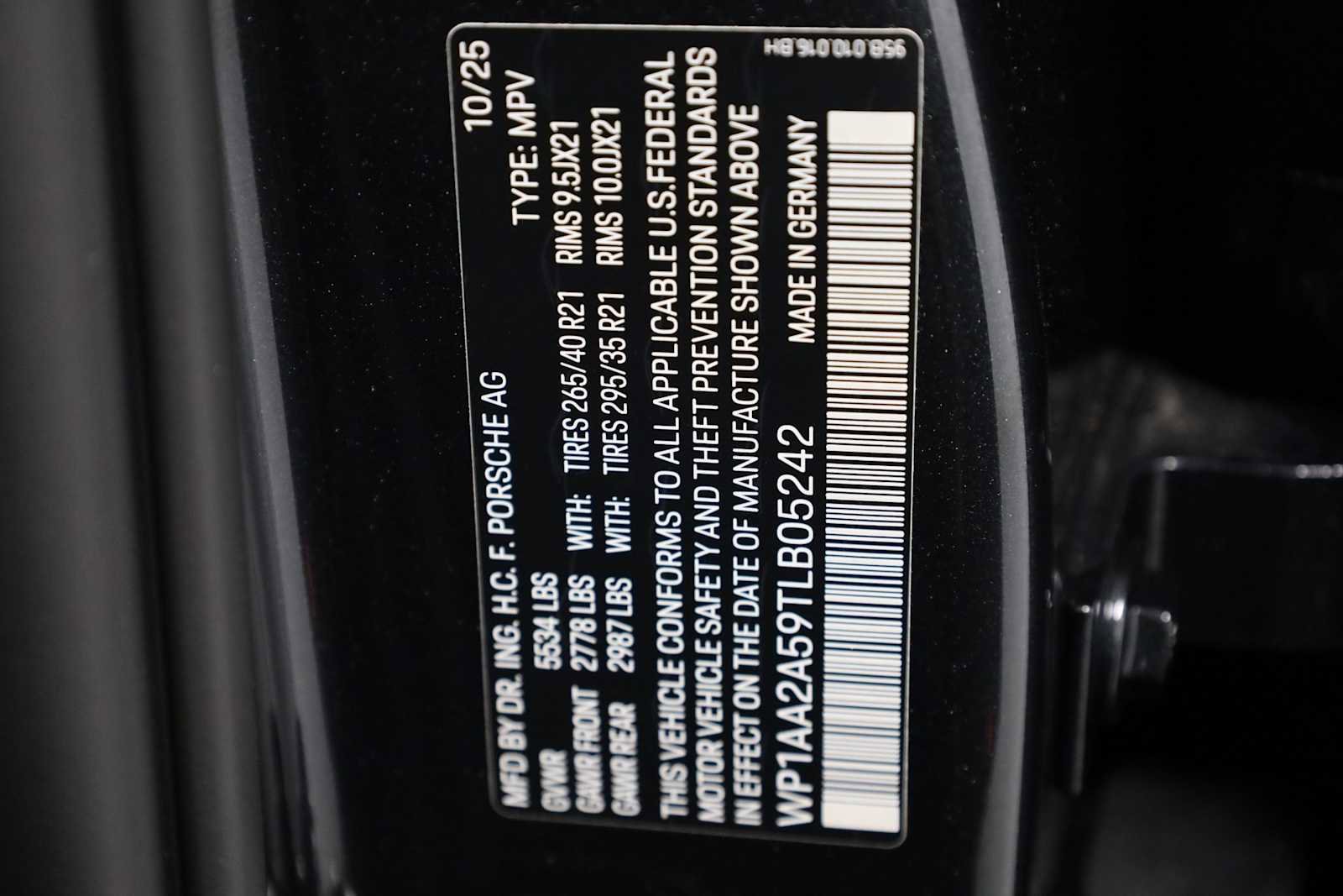 New 2026 Porsche Macan image 52