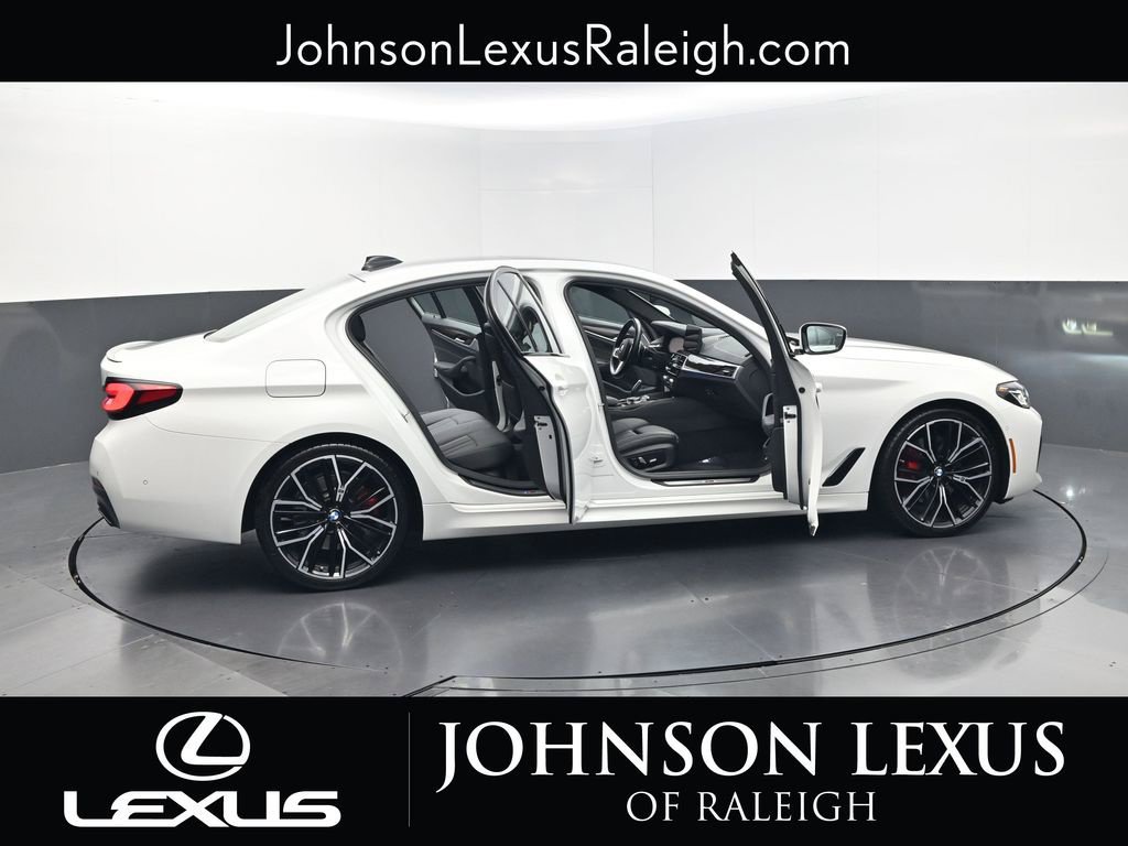 Used 2021 BMW 530i w/ M Sport Package RWD image 33