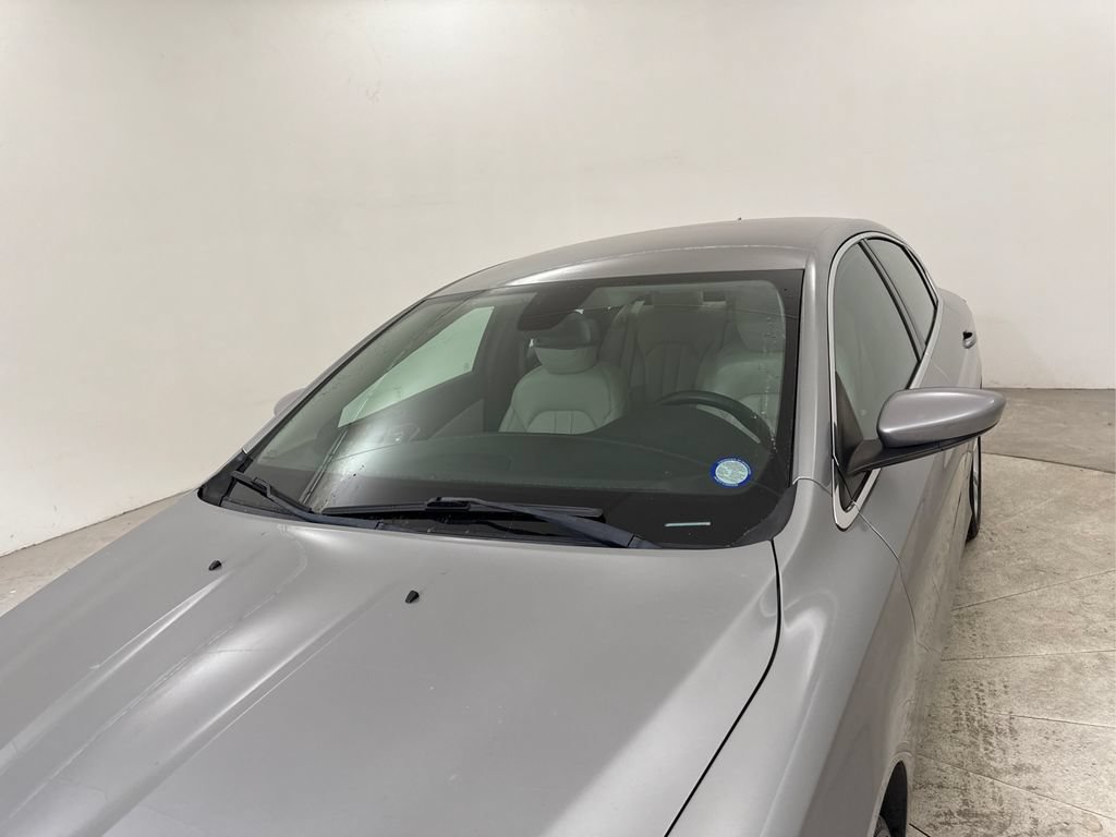 Used 2017 Chrysler 200 Limited Platinum FWD image 9