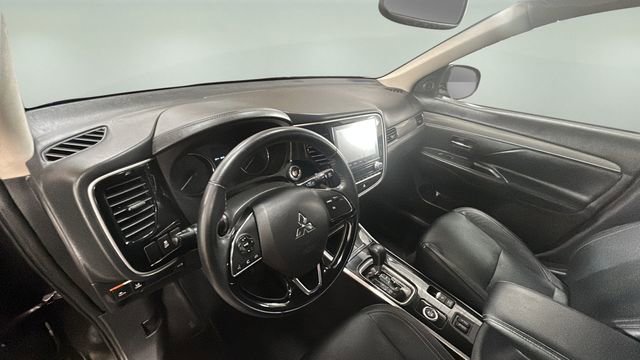 Used 2020 Mitsubishi Outlander SEL AWD/4WD image 10