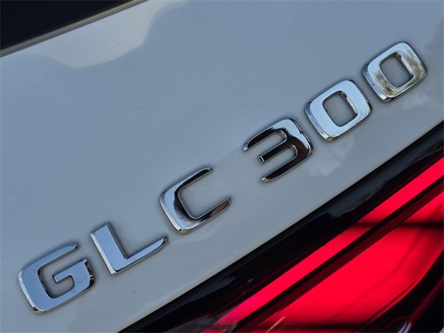 Used 2025 Mercedes-Benz GLC 300 GLC 300 image 8