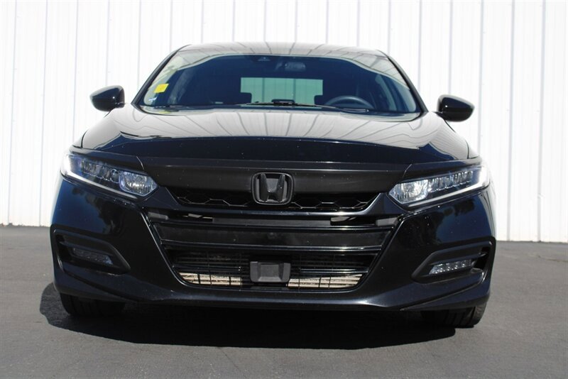 Used 2018 Honda Accord EX image 3