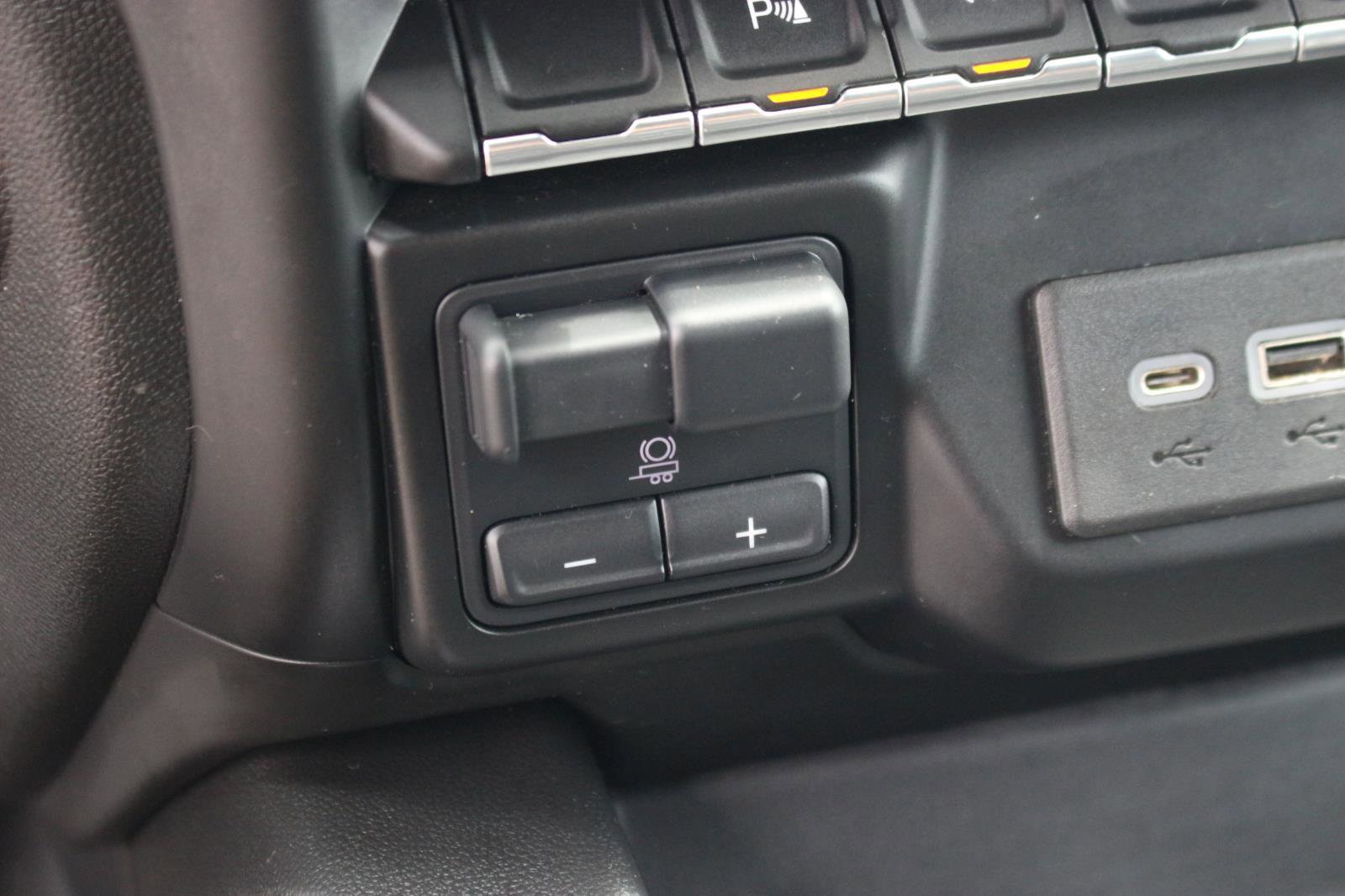 Used 2020 Chevrolet Silverado 1500 RST w/ All-Star Edition AWD/4WD image 30