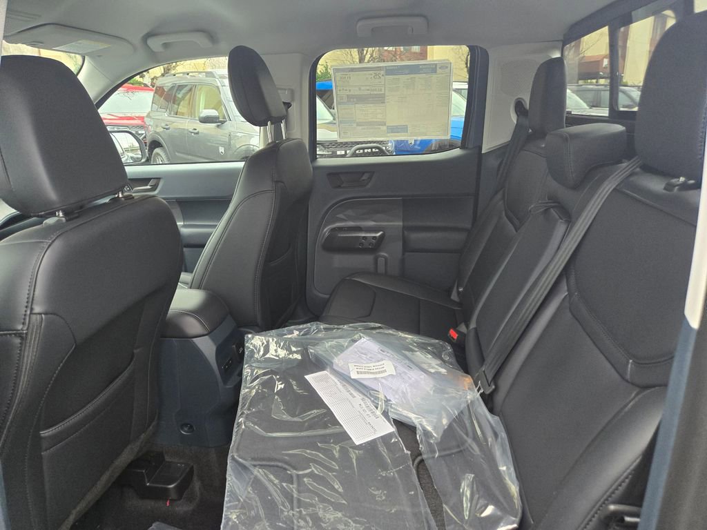 New 2026 Ford Maverick Lariat w/ Black Appearance Package image 10