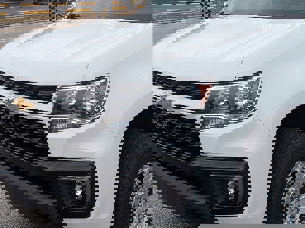 Certified 2022 Chevrolet Colorado LT w/ LT Convenience Package image 6
