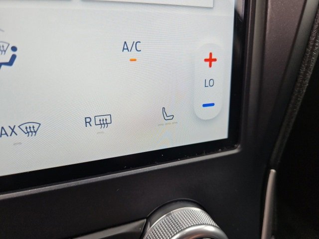 Certified 2022 Ford Edge SEL w/ Sport Appearance Package image 21