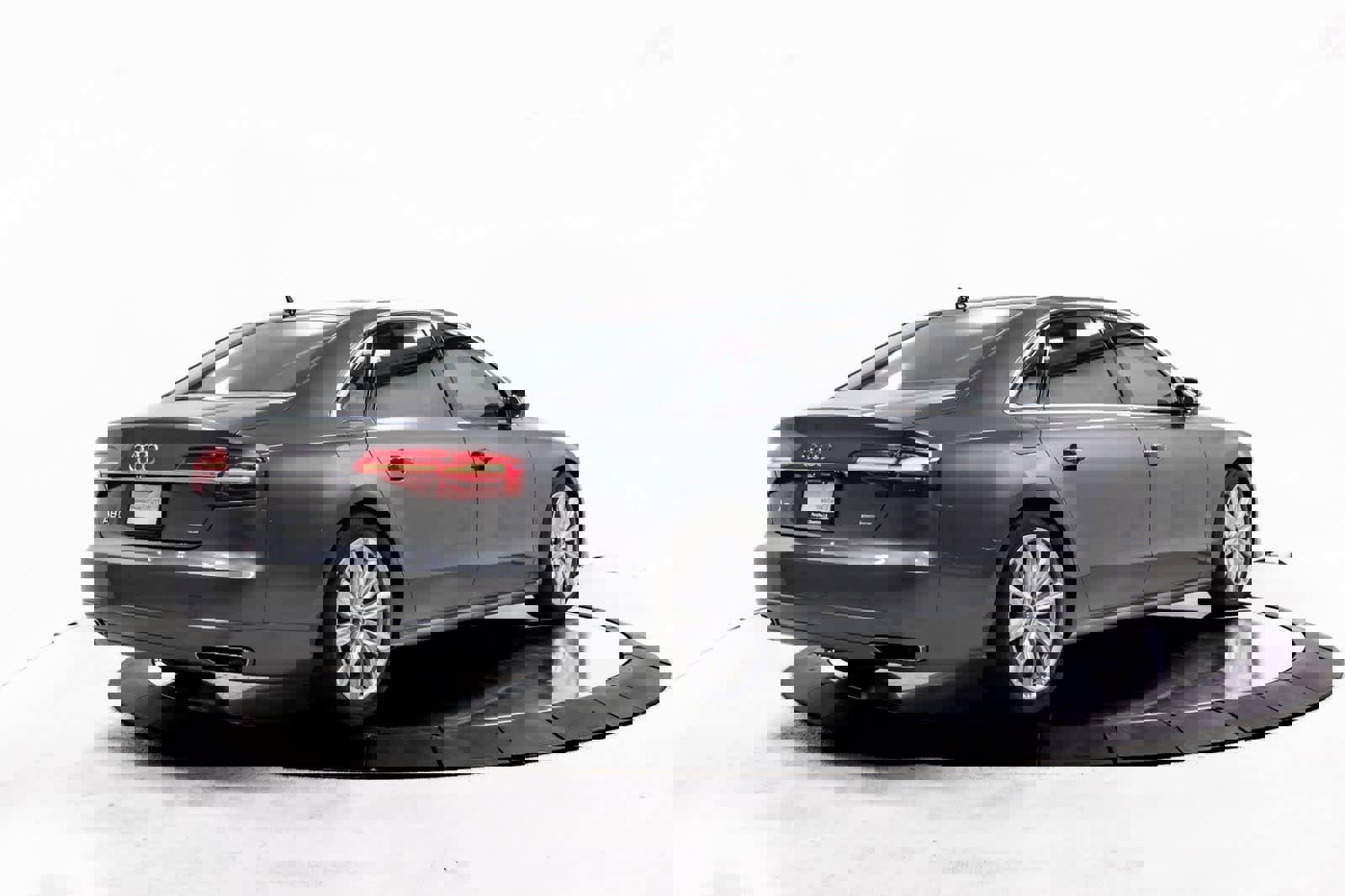 Used 2017 Audi A8 L 3.0T w/ Executive Package image 7