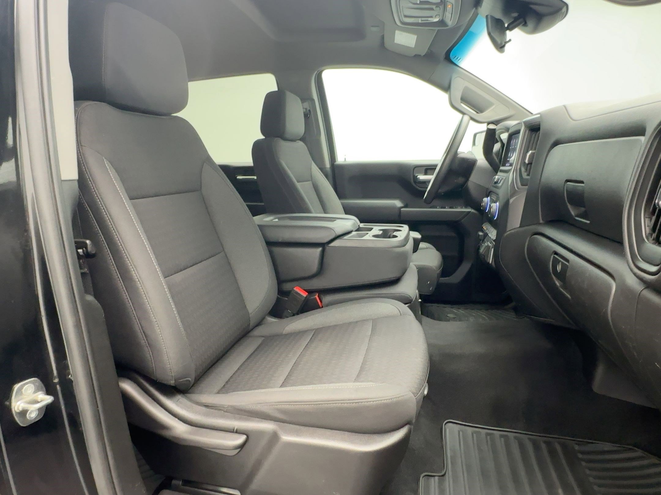 Certified 2023 Chevrolet Silverado 1500 Custom Trail Boss w/ LPO, Dark Essentials Package image 28