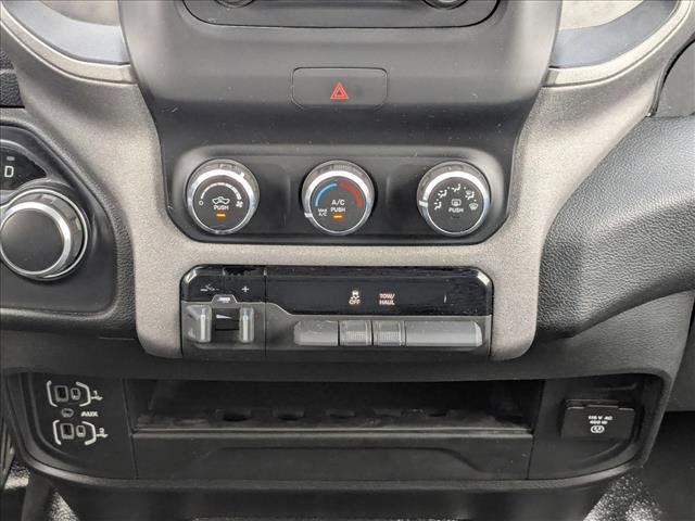 Used 2021 RAM 2500 Tradesman w/ Chrome Appearance Group RWD image 15